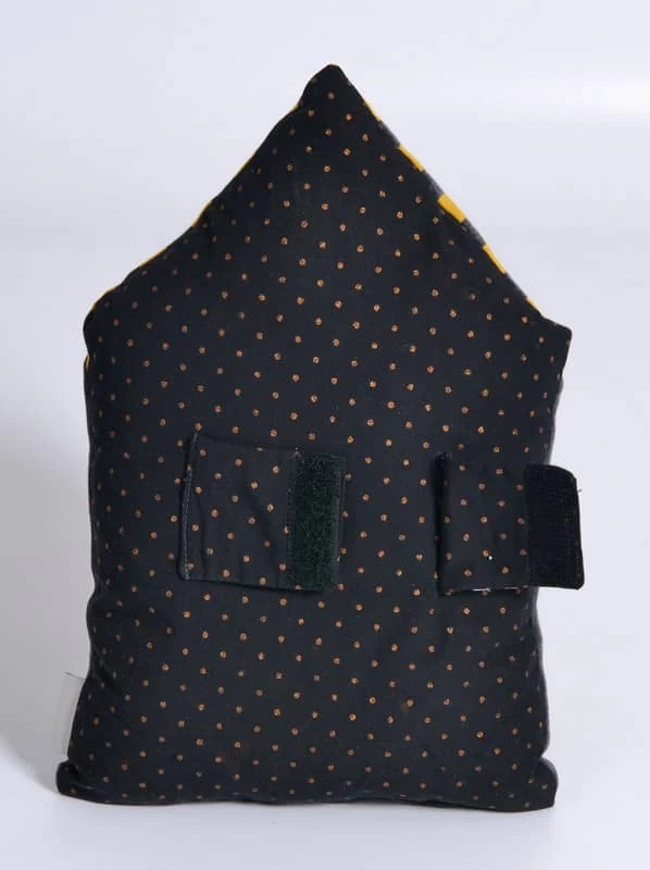 Coussin D'activités Maison Grise Les Moustaches Moulin Roty – Image 2