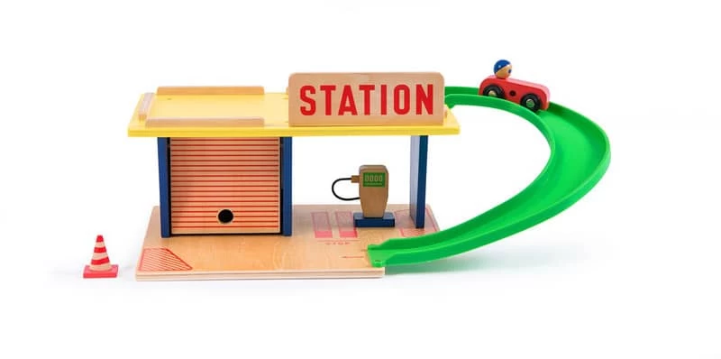 Station Essence Dans La Ville Moulin Roty – Image 3